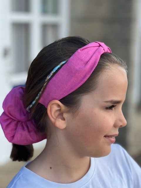 Magenta Handloomed Scrunchie